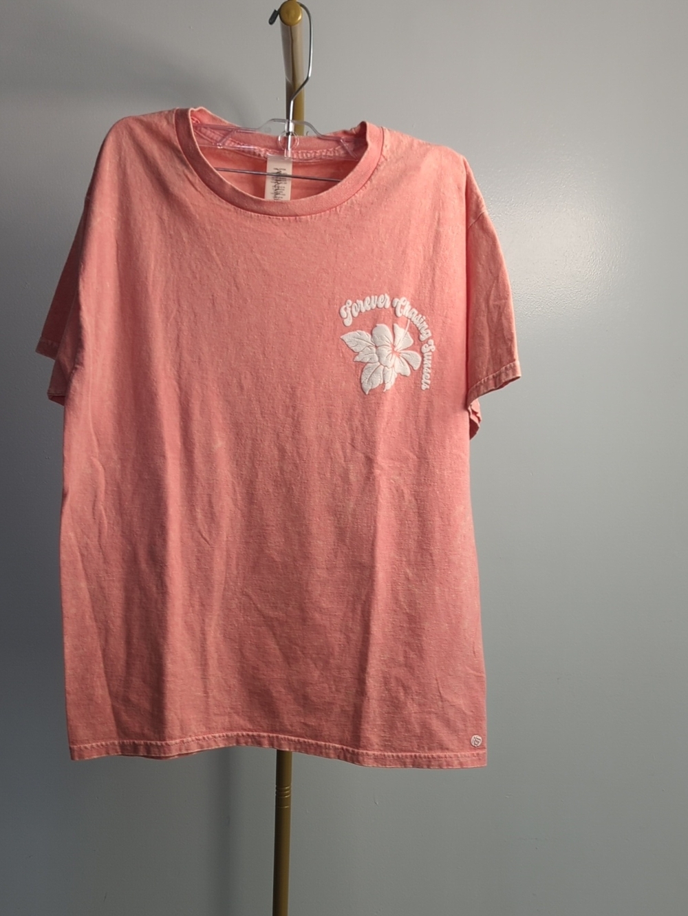 Forever Charming Floral Graphic Tee - Pink